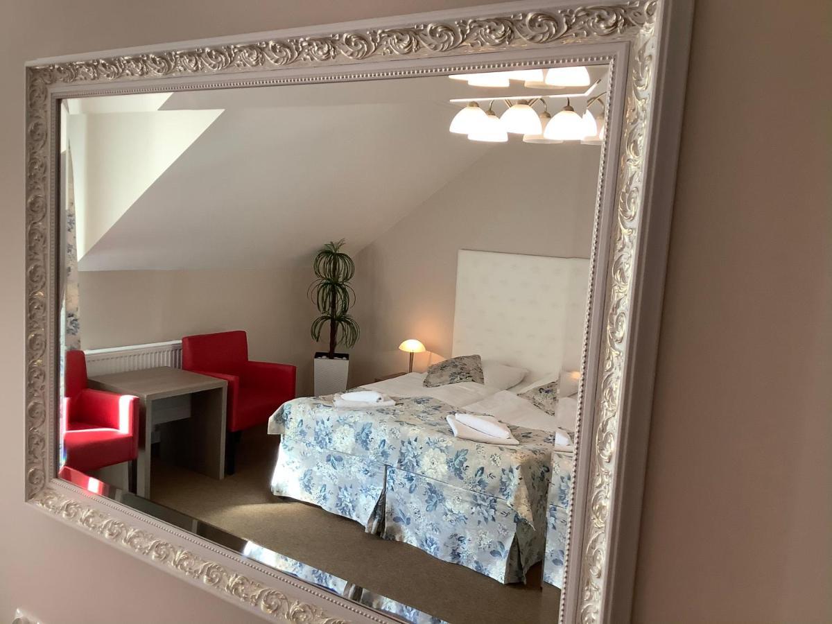 Amberia Mikolajki Appartement Buitenkant foto