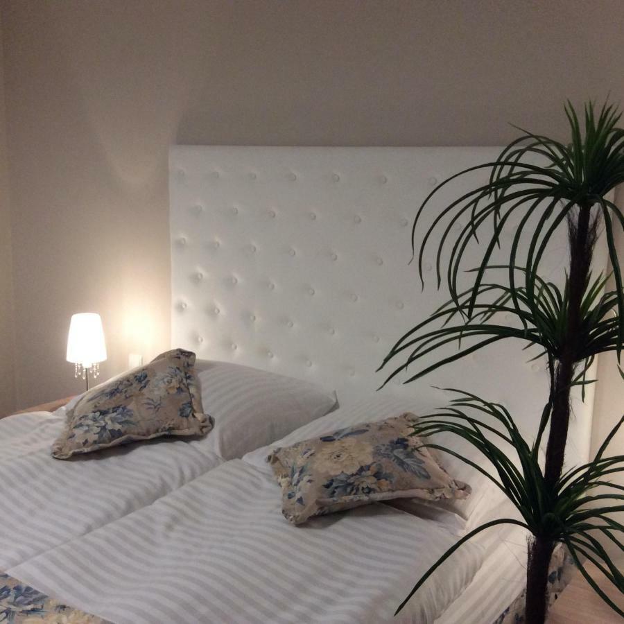 Amberia Mikolajki Appartement Buitenkant foto