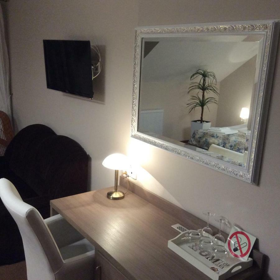 Amberia Mikolajki Appartement Buitenkant foto
