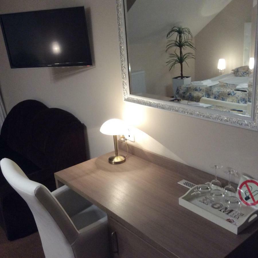 Amberia Mikolajki Appartement Buitenkant foto